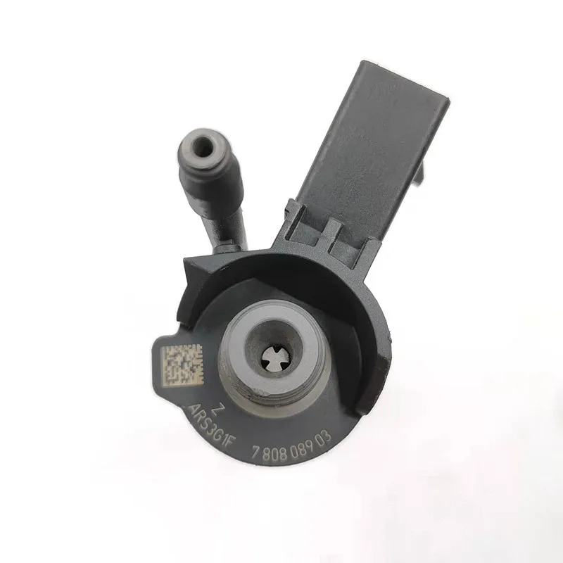 Iniettore di carburante Common Rail 0445115077 Iniettore Common Rail 0445115076 per X5