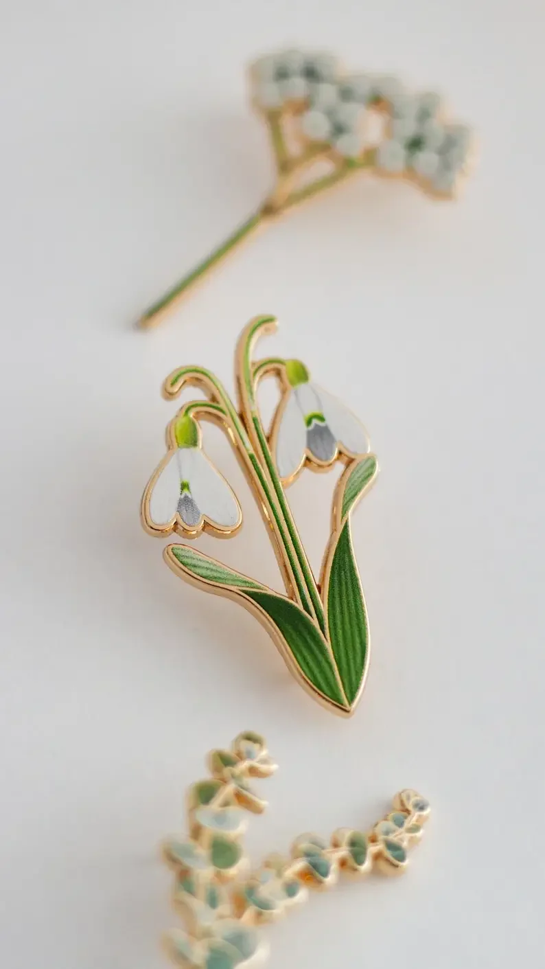 سنودروب الأزهار الصلب المينا دبوس زهرة بيضاء شارة النباتية بروش الربيع زهر البستاني هدايا الطبيعة #4