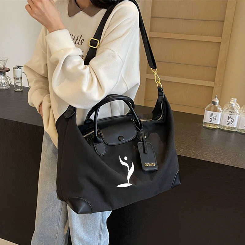 사용자 정의 로고 핸드백 캔버스 통기성 대용량 피트니스 댄스 체육관 운반 가방 DIY 이름 요가 여행 더플 백 사용자 정의 썸네일 4