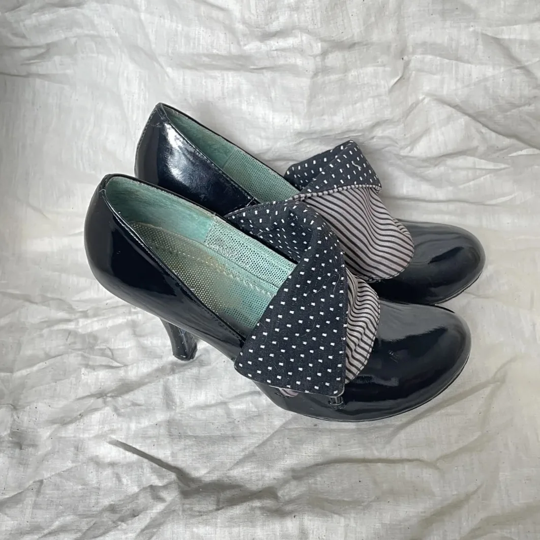 Round Toe Chunky Heel Loafers 2026 New Spring Glossy Women Fashion Dress Shoes Black Polka Dot Patch Ladies High Heel Shoes
