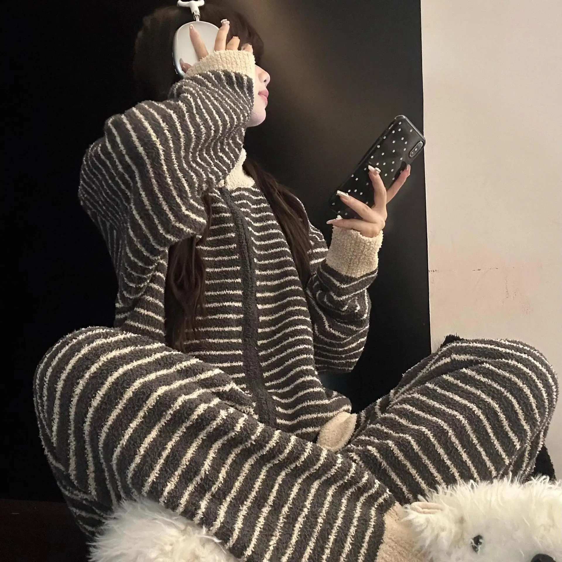 

Винтажный комплект флисовых брюк в полоску для женщин, зимний топ с воротником-стойкой на молнии + длинные брюки, комплект из 2 предметов, толстый теплый комплект одежды для дома