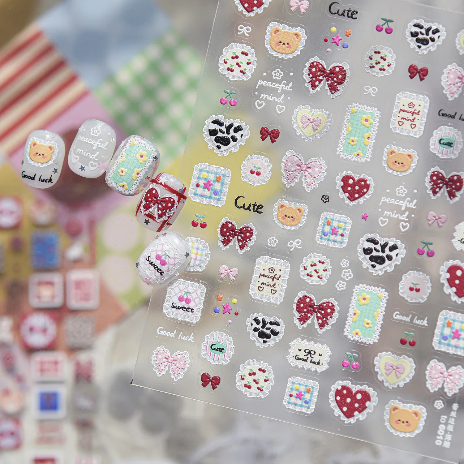 クラシックなファブリックチェック柄5Dネイルアートステッカー - Nail Art Red Cherry のレビューと価格