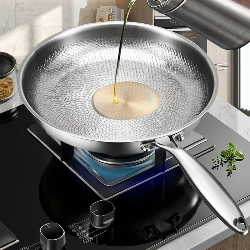 26/28/30cm Pure Titanium Frying Pan Uncoated Nonstick Fish Scale Hammered Pattern Cookware for Induction Gas Electric Stoves