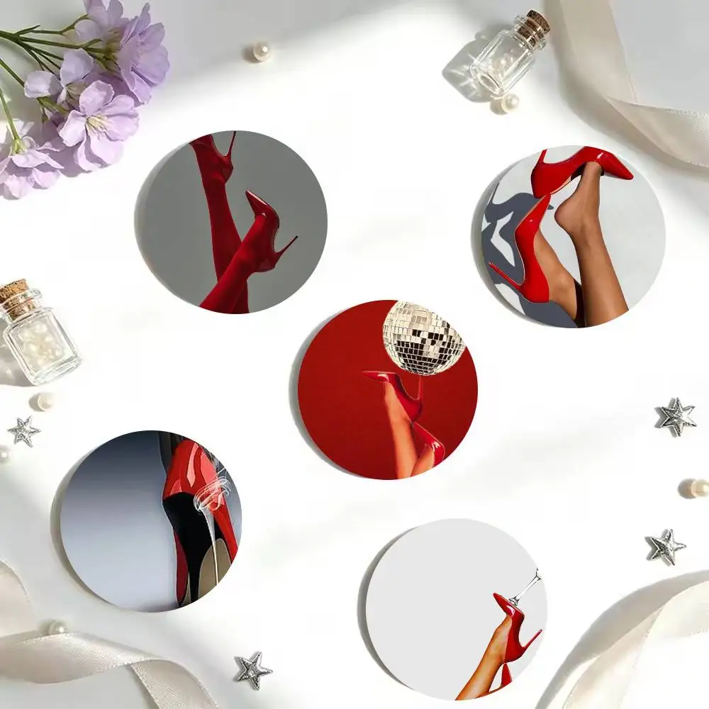 Retro red High-Heeled Shoe Badges 25 32 44 58 75 mm Round Cosplay Pin Bag Decor Fans Collect Friends Gifts Brooch Souv