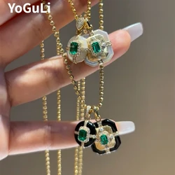 Fashion Jewelry Vintage Temperament Geometric Pendant Necklace For Women Wedding Gifts Delicate Design Accessories Hot Selling