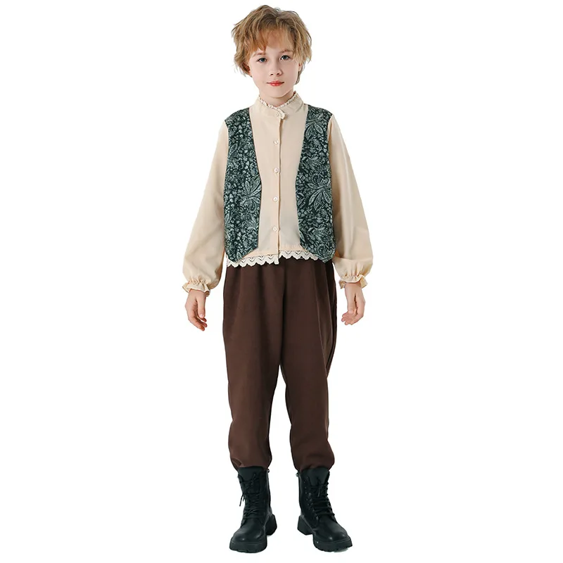 أزياء الهالوين للأطفال في ألمانيا، أزياء مسرحية للأطفال، مهرجان ثقافي، أداء فني، فساتين تقليدية عتيقة