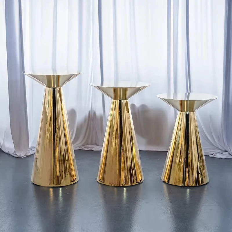 Factory custom electroplated golden mushroom head stainless steel cake table dessert table