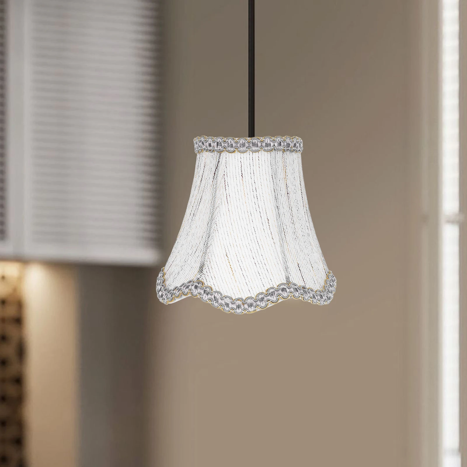 

Cloth Lampshade European Style Wall Mounted Table Desk Lamp Shades Simple Replacement Cover for Home Bedroom Study