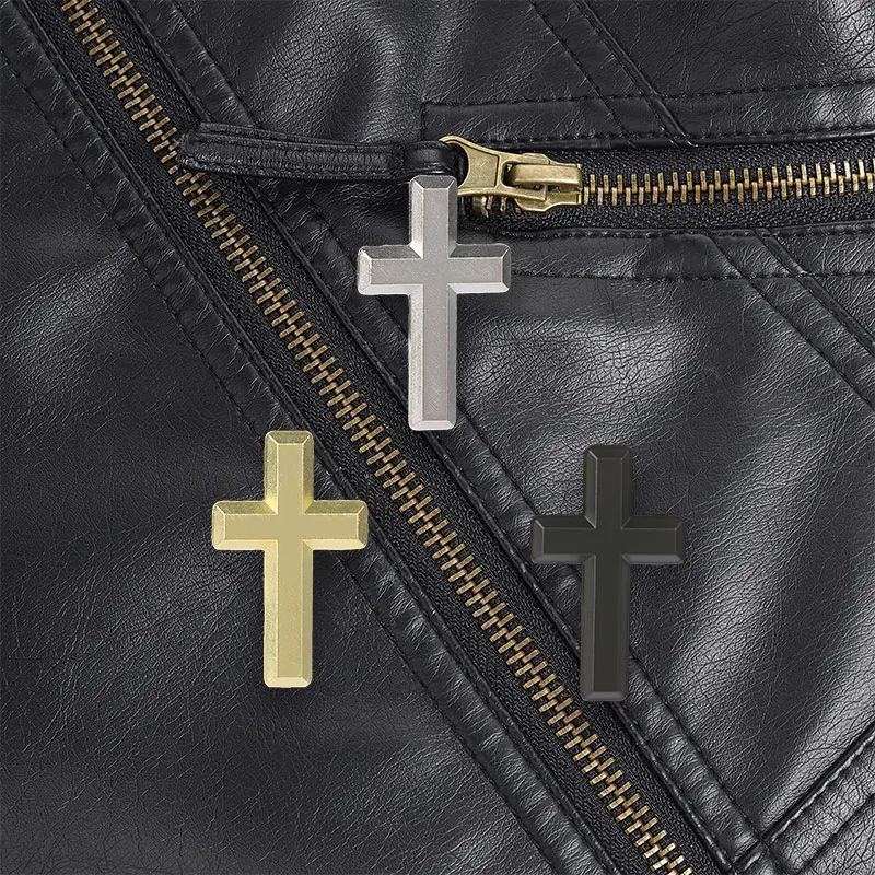 Minimalist Gold Cross Enamel Pin Matte Metal Brooch for Christian Believers Suit Jacket Backpack Daily Wear Gift