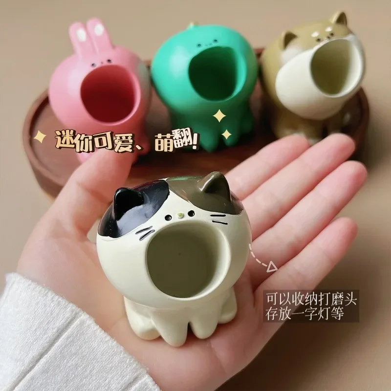 Cute Mini Cat Dog Pen Holder Desktop Organizer Resin Holder Multifunctional Storage Rack Washable Pen For Storing Nail Tool