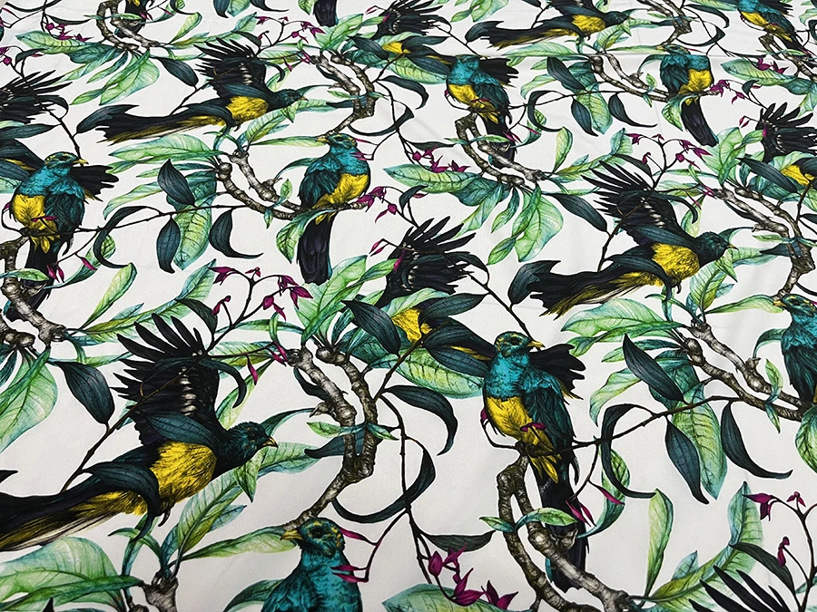 โจคู่ผ้ายืดหยุ่นคุณภาพสูงผ้าชุดนอนสตรีเซ็กซี่แท้03สีขาวพื้นหลังสีเขียวนกพ่นสีสเปรย์