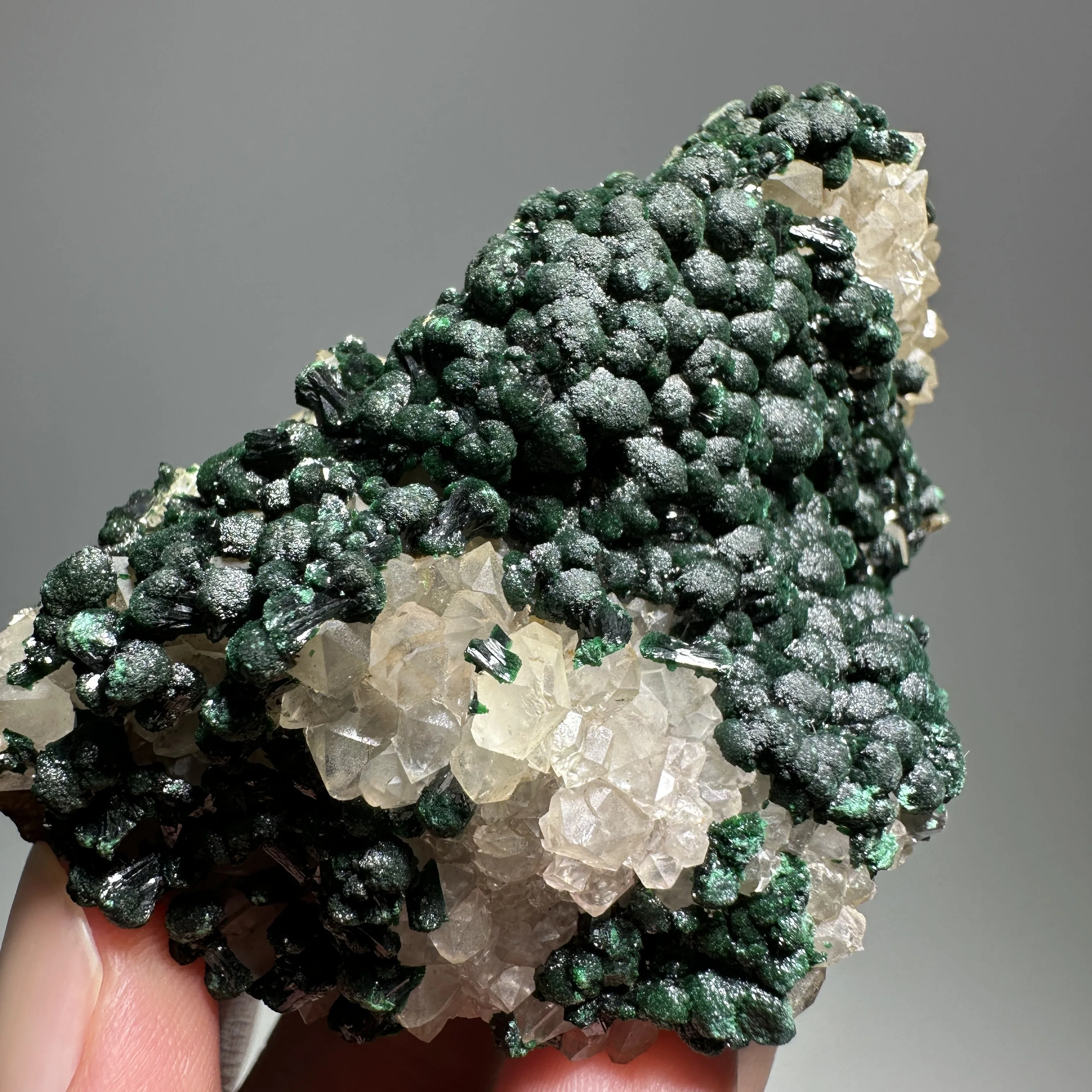 Natural Spherical Malachite Quartz Crystal Cluster Mineral Specimen Raw Stone Collection Reiki Heal Home Decor Geology Teaching