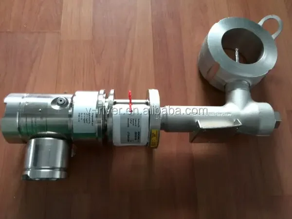 244LD Displacer liquid level transmitter
