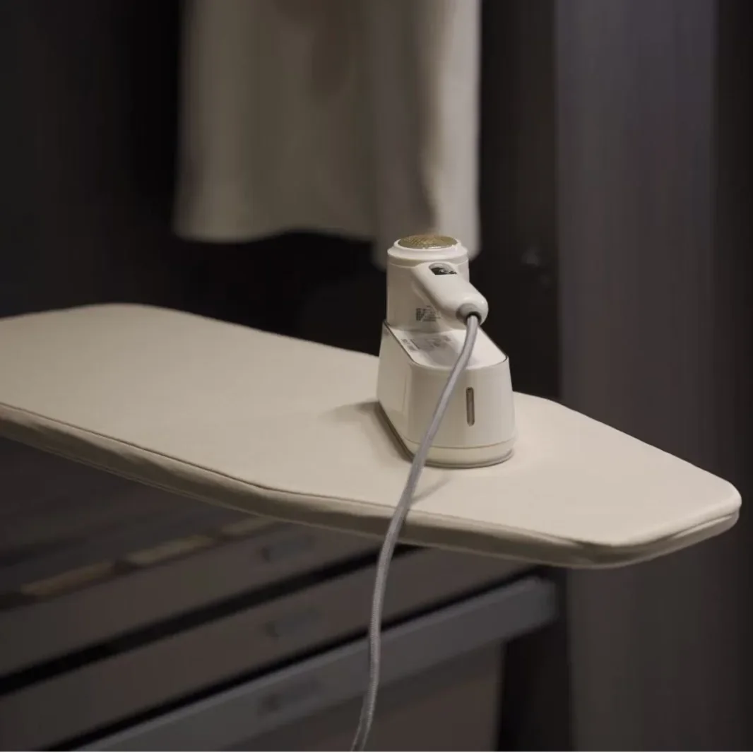 Cross-border special shot household cloakroom folding cabinet hidden side ironing board iron damping iron rack