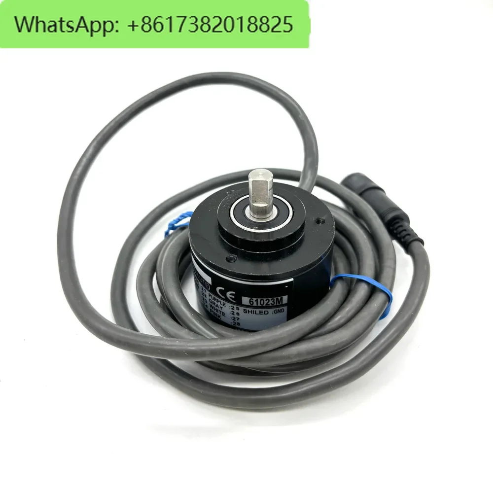 Rotary absolute encoder E6C3-AG5C-C 256PPR