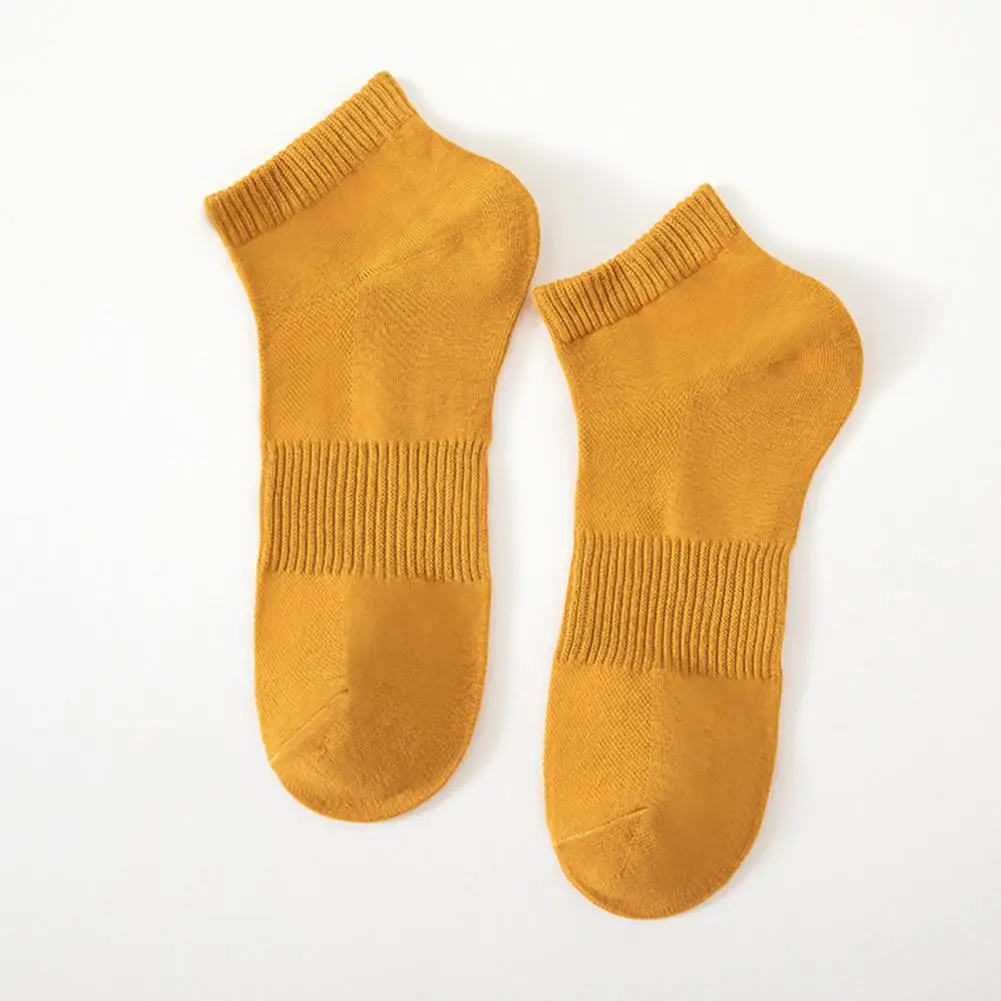 

Soft Cotton Boat Socks Men's Breathable Cotton No Show Boat Socks for Spring Summer Fashionable Ankle Socks for Men Women