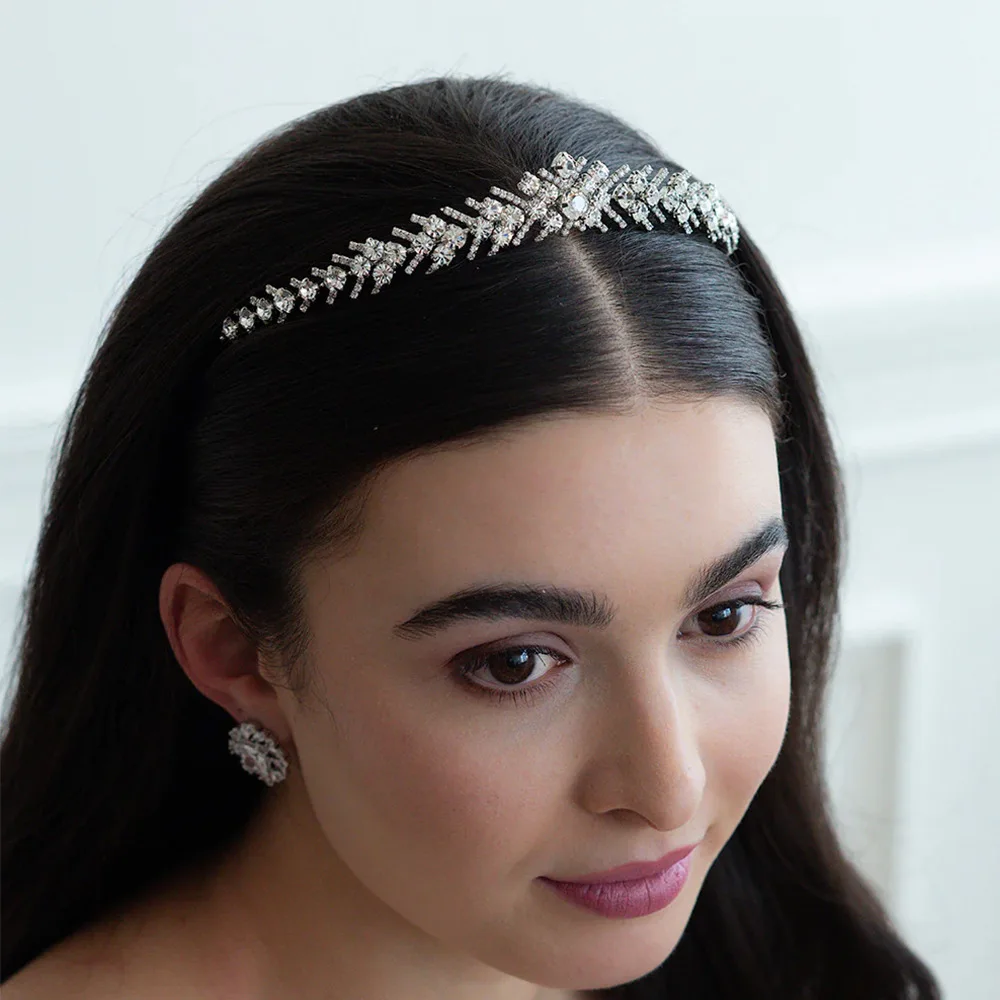 

Light luxury rhinestone leaf headband, simple and fashionable banquet headpiece