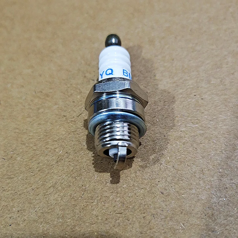 Imagem -03 - Spark Plug para Mac320l Mcculloch Mac Gbv325 Gbv345 M320 Gb320 Gbv345 M325 Ggv325 Mac Gb275 Parceiro Promac320x T330 1pc