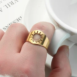 Kinitial April Stainless Steel Sun Signet Ring Sunflower Ring Round Signet Ring Stainless Steel Ring Ladies Simple Rin