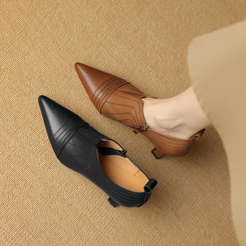 2024 new Women pumps natural leather 22-25cm washed cowhide+pigskin full leather thick heel pointed toe Vintage women shoes