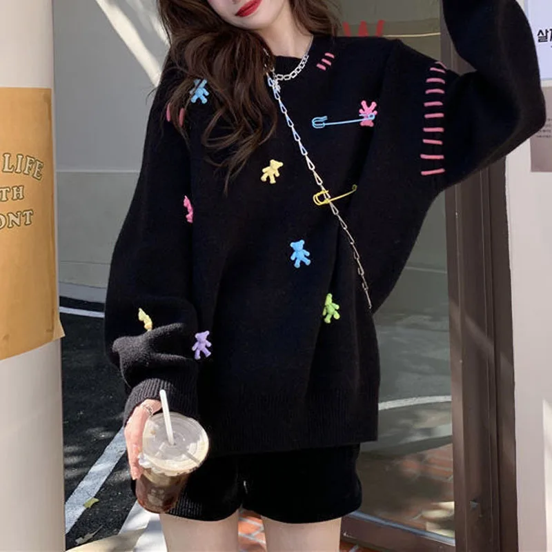 Autumn Winter New Women\'s Versatile Pullovers Crew Neck Little Bear Embroidery Loose Sweaters Fashion Casual Long Sleeve Tops