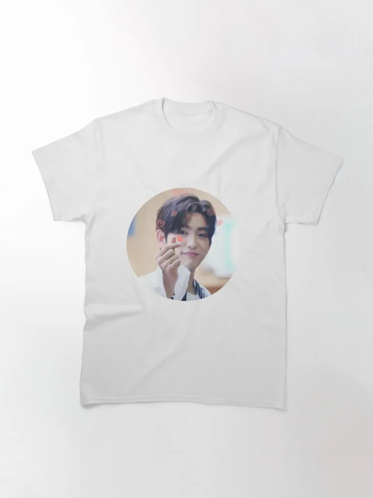 KPOP Got7 Jinyoung Classic T-Shirt Casual O-Neck Tee Shirts Streetwear New Fashion Top Tees