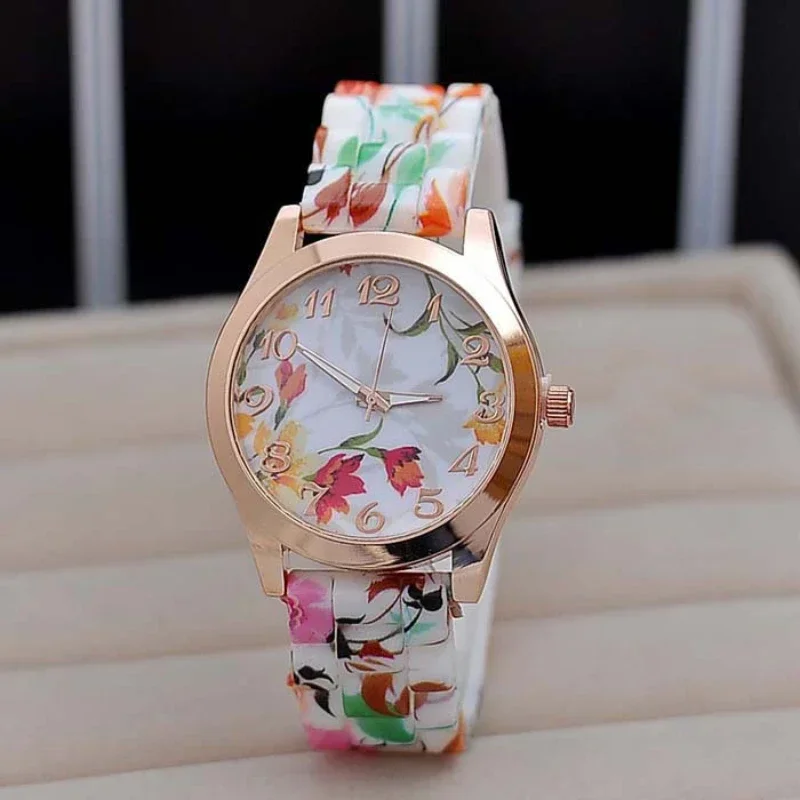 

WristWatches Silicone Girl Flower Causal Watch Quartz Printed Women OR Women's Leather Watch Straps Light Up Watches for Women