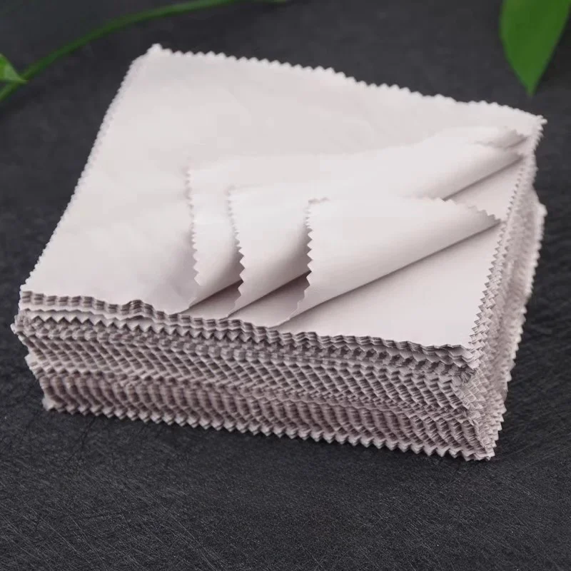 

Soft Non-fuzzy Cloth for Screen Cleaning Jewelry Lens Mobile Phone Film Special Cleaning Cloth for Photography Enthusiasts
