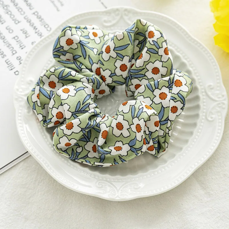 Summer New Floral Print High Sense Large Bowel Scrunchie Wholesale For Elegant Lady Satin Elastic Hair Scrunchies