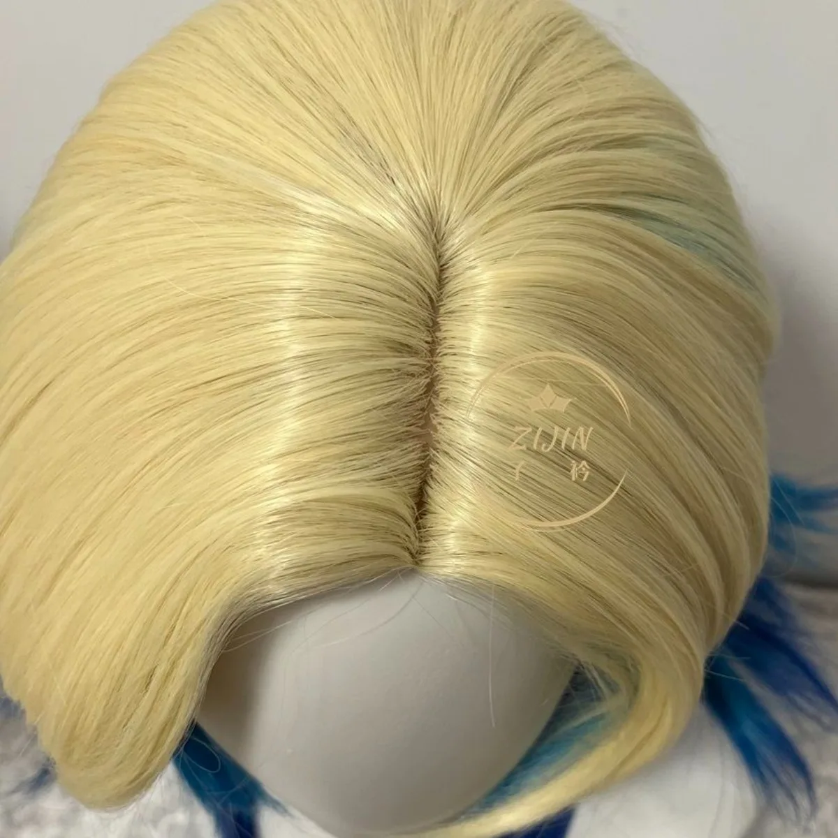 الأزرق قفل كايزر شعر مستعار تأثيري | فروة رأس واقعية مع لون متدرج نابض بالحياة، مظهر أنمي مميز #2