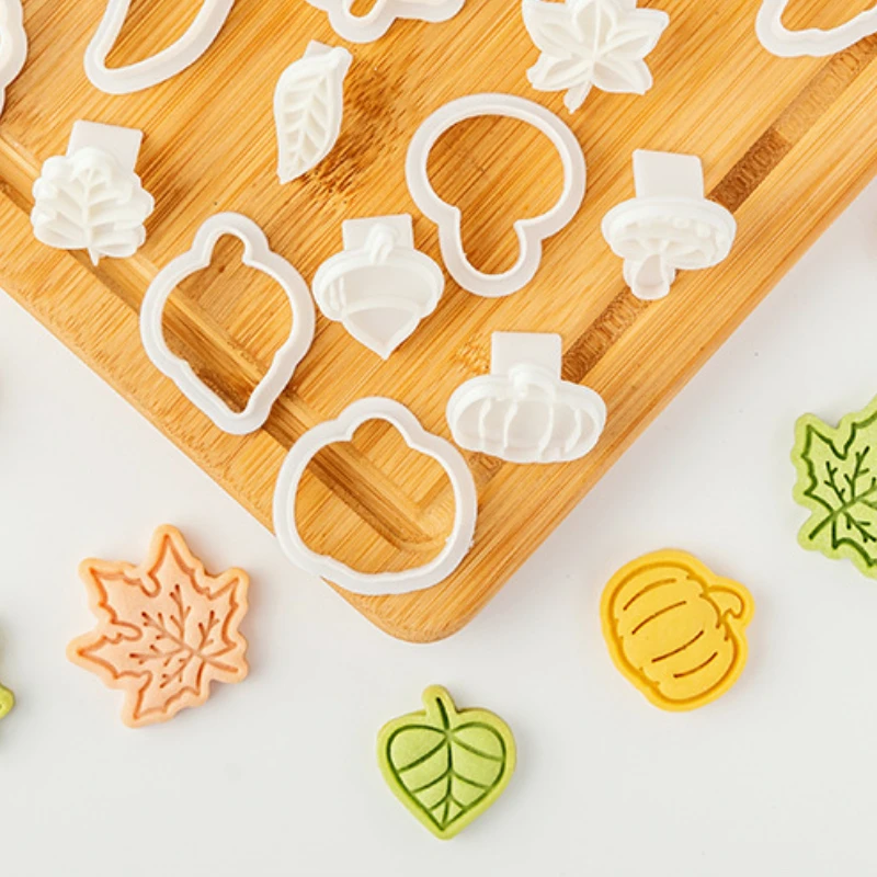 Thanksgiving Leaf Cookie Mold 3D Cookie Cake Cutter Autumn Oak Maple Leaves Biscuit Mold Fondant Cake Decorating Tools