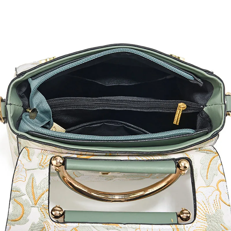 New Women's bags 2025 fashion trend design stripe hit color handbag shoulder bag messenger bag Korean style bag