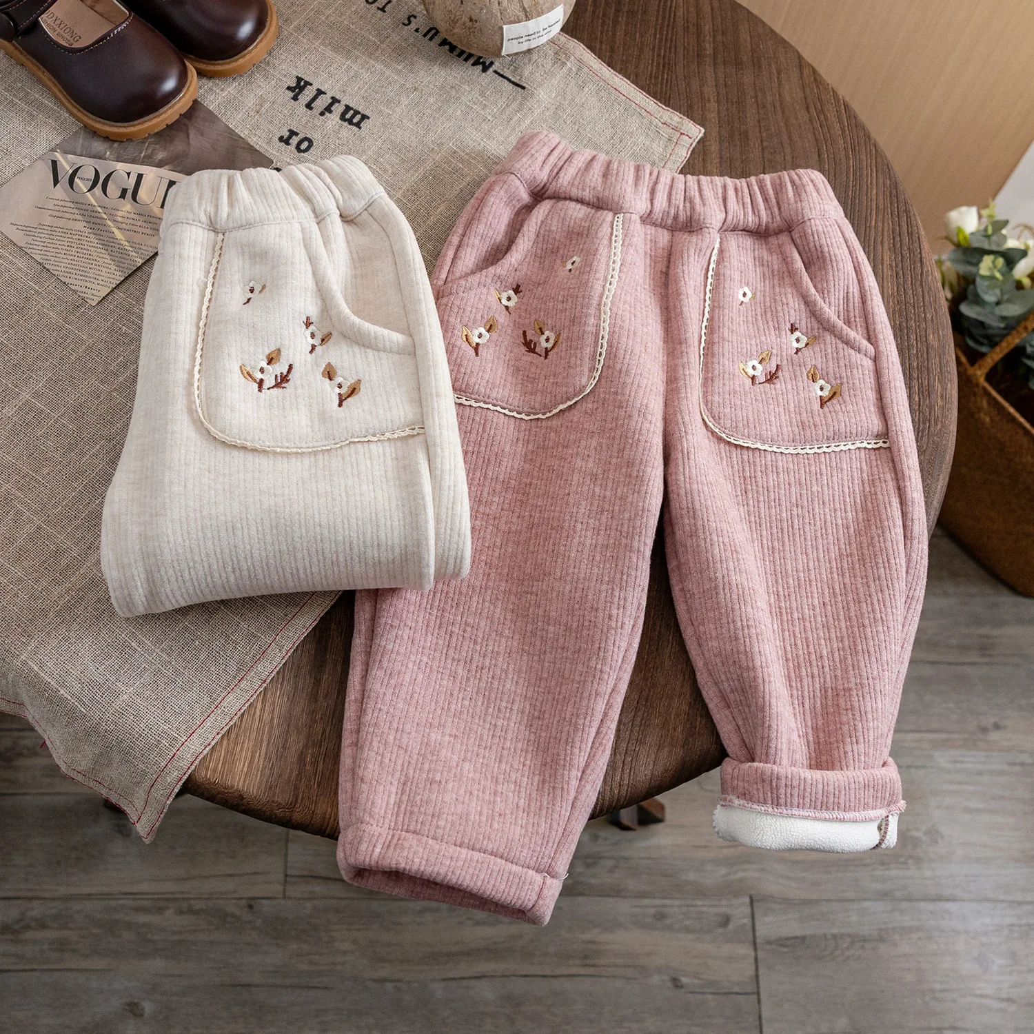 Baby Girls Winter Warm Pants Elastic Waist Floral Embroiedry Thick Fleece Cotton Trousers Kids Girl Casual Loose Outwear Pants