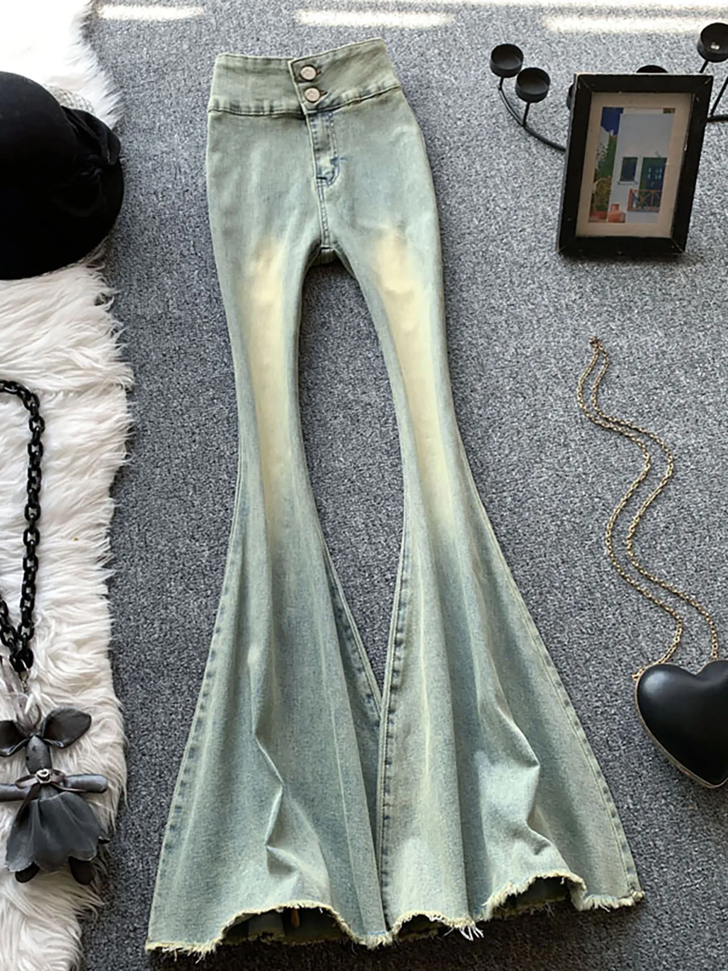 

Светло-голубые джинсы с высокой талией, облегающие, женские, широкие, расклешенные, с эластичным подолом, длиной до щиколотки