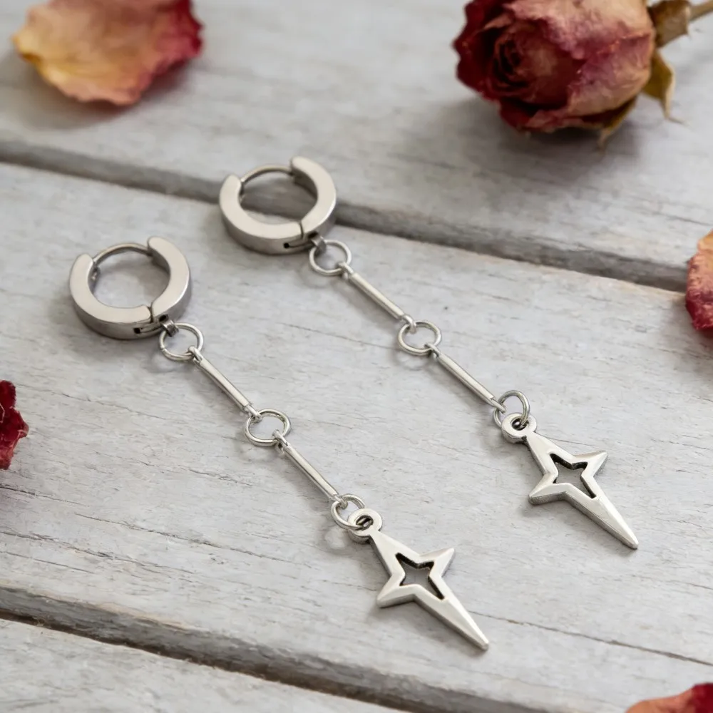 Gothic Punk Style Spike Star Ear Clip Earrings European American Cute Alternative Hanging Earrings Fashion Jewelry Accessory