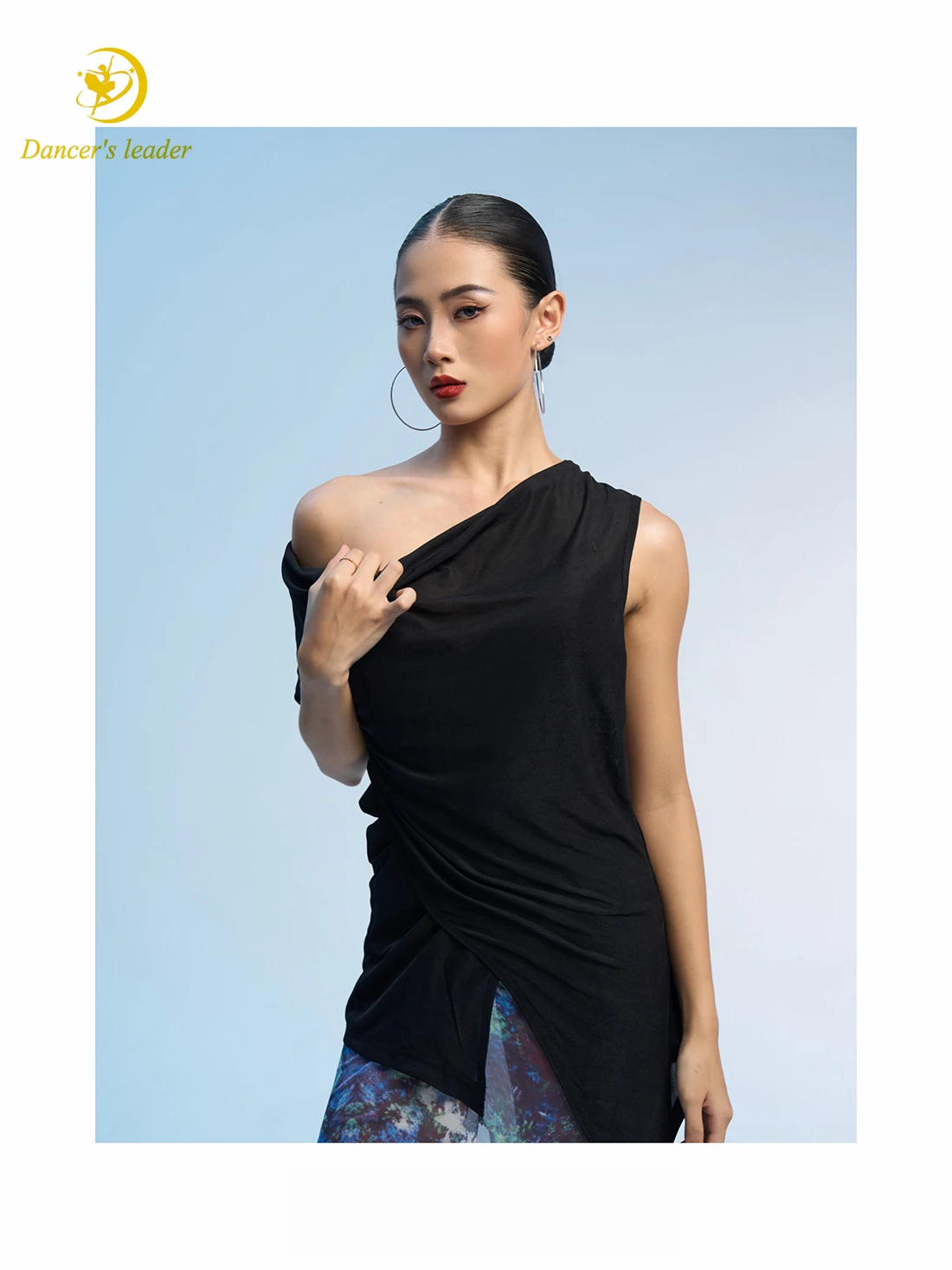 

Latin Dancer, Adult And Children's High-End Clothing, Teacher Style Loose Top, Cha Cha Samba Minimalist Performance Dress