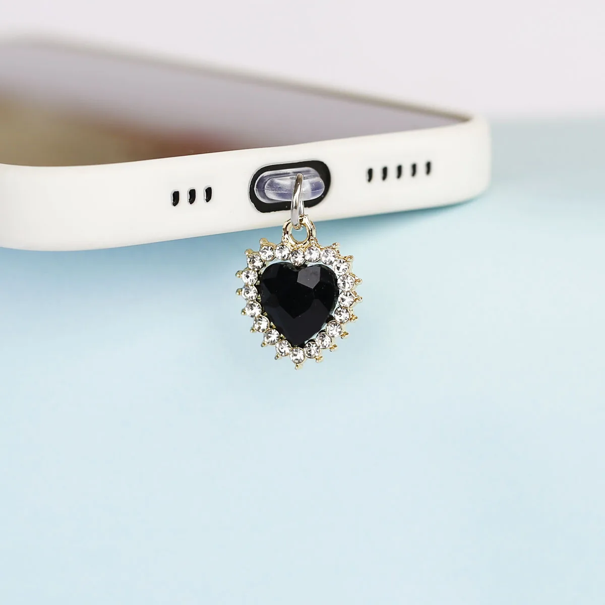 Accessorio pendente con tappo antipolvere per telefono cellulare Decorazione Bordo con strass Pietra preziosa d'amore a forma di cuore multicolore per Iphone Type-c