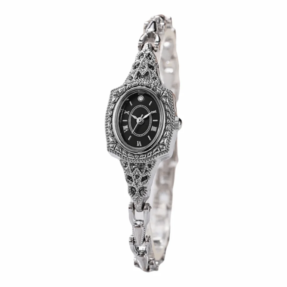 Medieval Style Vintage Ladies Watch Luxury Elegant Fashion Wristwatch Small Dial Exquisite Women's Watch Women