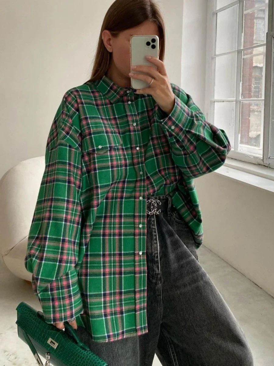 Bornladies New Retro Loose Checkered Shirt Leisure Hip-Hop Style Fashion Plaid Lapel Long Sleeved Jacket Women's Loose Shirts