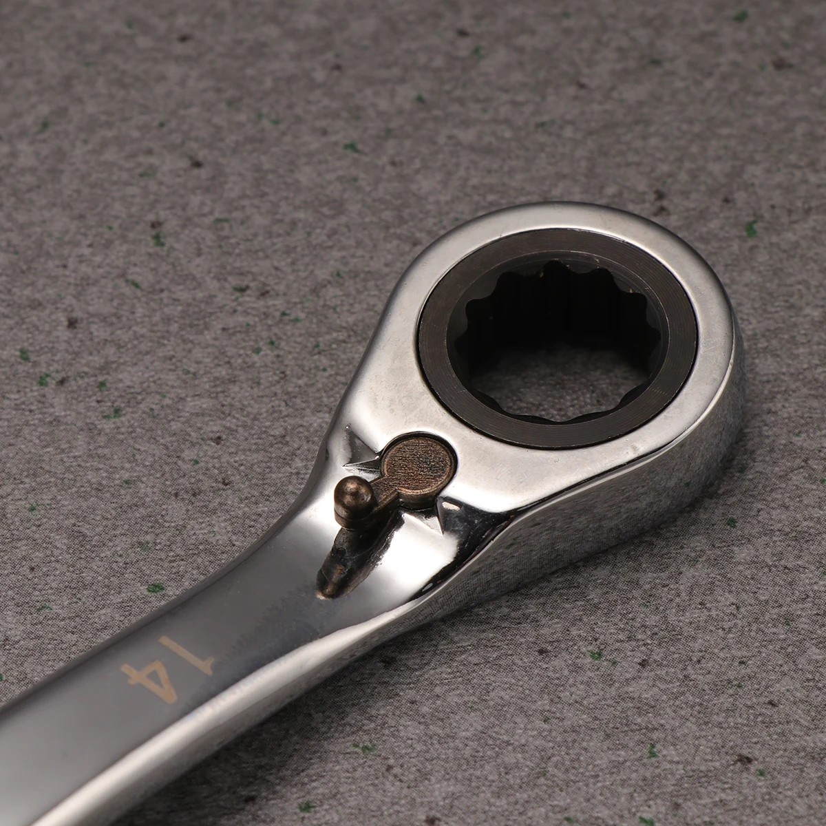 

14 MM Ratchet Wrench Spanner Saker Metric Wrenches Universal Tool High Quality