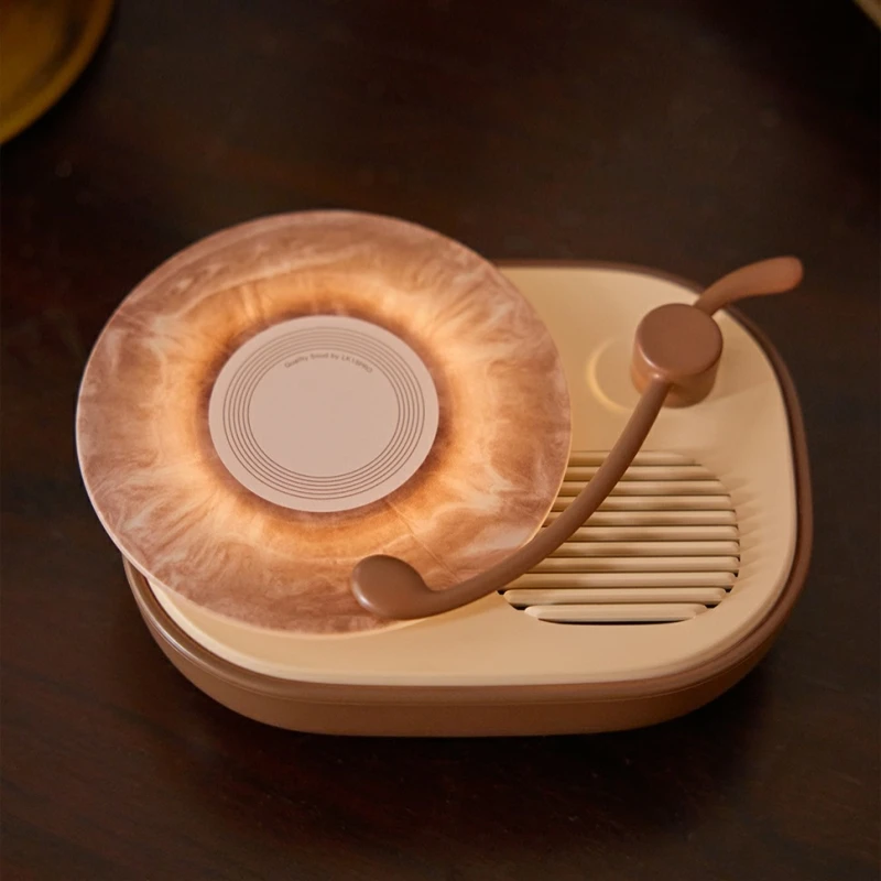 

Creative Portable Wireless Bluetooth Rotating Streamer Speakers Birthday Gift Ins Wind Exquisite Retro Atmosphere Nightlight