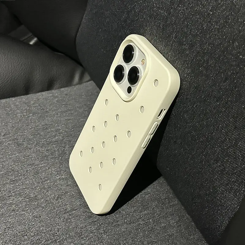 Summer heat dissipation hole suitable for iPhone 13Promax phone case iPhone 11 popular 12 best-selling 14 promax protective case