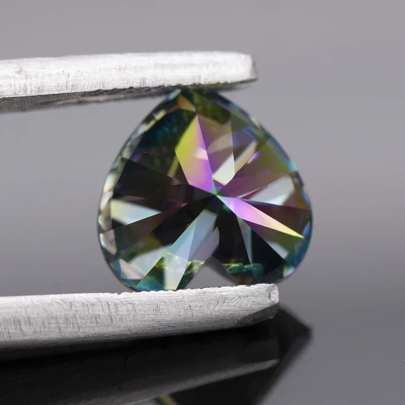 Moissanite Diamond Rainbow Green Color Heart Cut Lab Synthetic Gemstone for DIY Ring Necklace Earrings Making with GRA Report