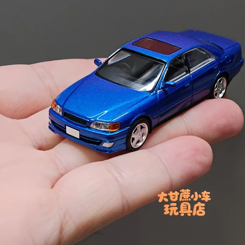 en-stock-1-64n224e-chaser-modele-de-voiture-miniature-en-alliage-bleu-de-cinquieme-generation-objet-decoratif-creatif-cadeau-de-festival