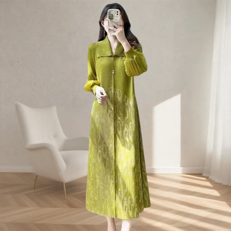 

Европейские женские платья Miyake, плиссированные, осень 2021, новое платье с длинными рукавами и воротником с принтом, элегантная длинная юбка трапециевидной формы с высокой талией