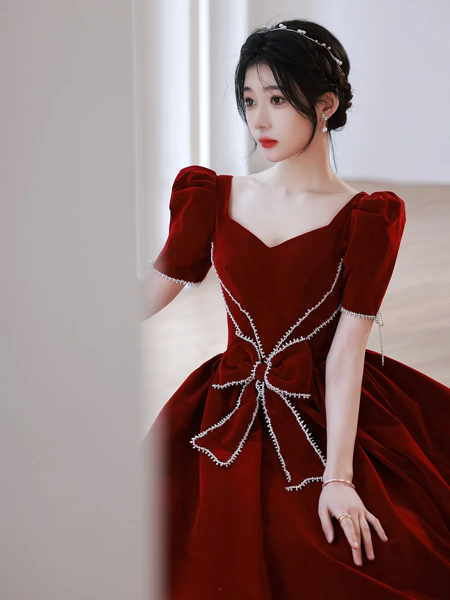 Elegante colletto quadrato con perline fiocco sul retro fasciatura sposa abiti in velluto bordeaux banchetto per feste abiti da spettacolo teatrale femminile Cheongsam