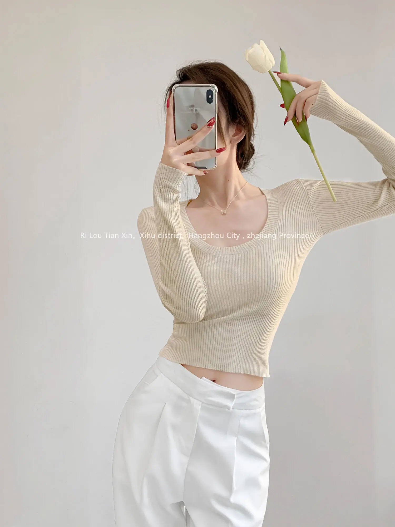 Spicy Girl Sexy Early Autumn U-neck Micro Transparent Knitted Long Sleeved Pullover 2024 Screw Thread Slim Solid Top F068