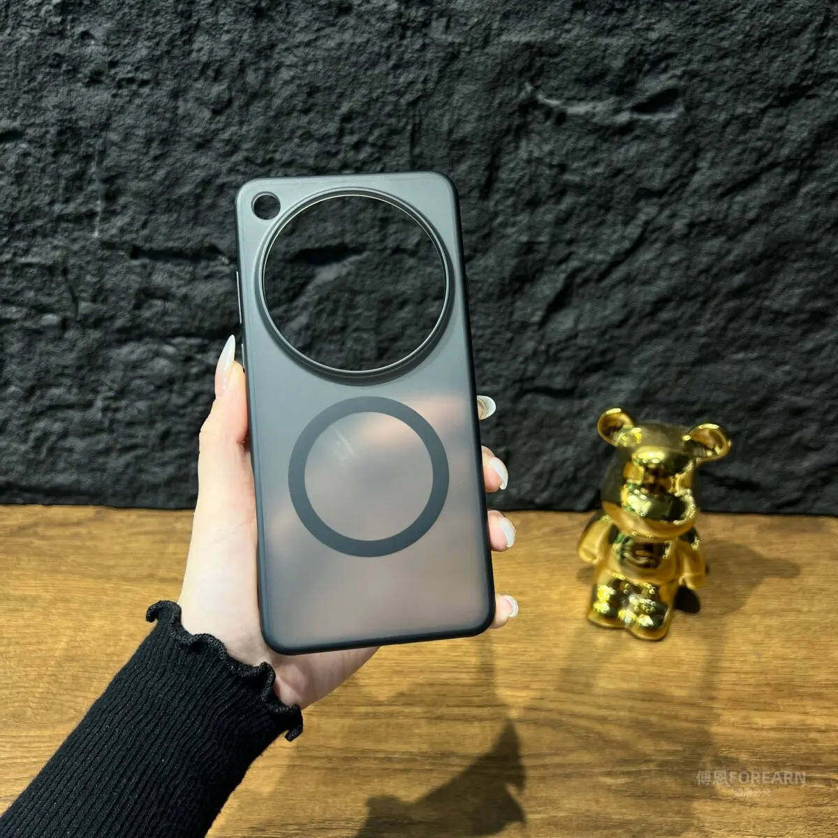 

For OPPO Find X9 Ultra Case New Fashion Frosted Built-in Magnetic PC Skin-Friendly Cover For Oppo Find X9Ultra Shockproof Funda
