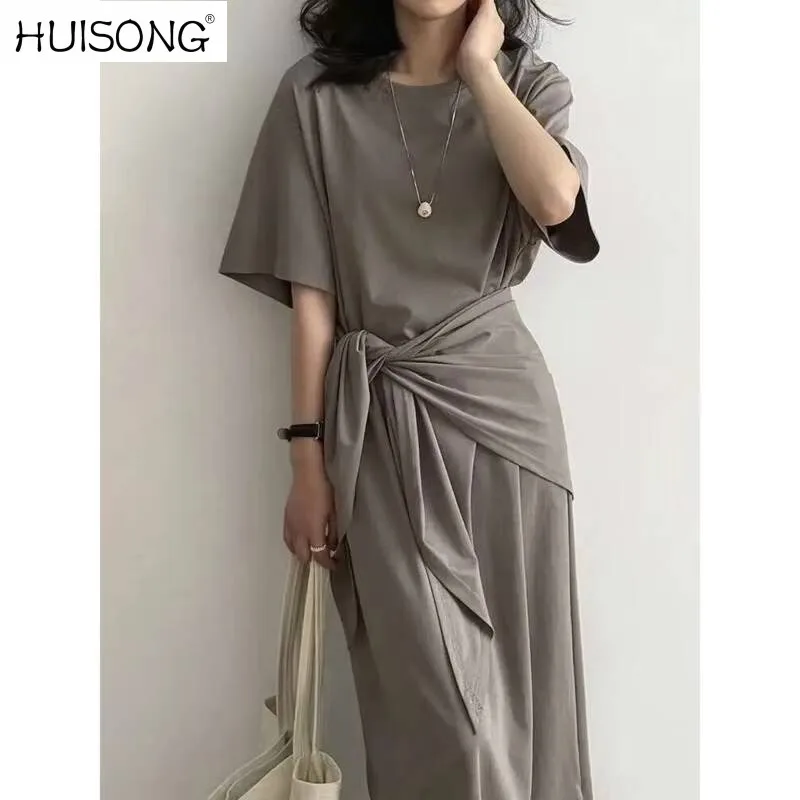 ผู้หญิงสีเทาขนาดใหญ่ที่ถอดออกได้Lace-Upเสื้อยืดชุดใหม่รอบคอแขนสั้นแฟชั่นฤดูใบไม้ผลิฤดูใบไม้ร่วง 2025