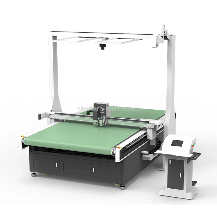 Prezzo della tagliatrice laser per indumenti in tessuto di pelle per tessuti con alimentazione automatica ad alta velocità con certificato CE in vendita